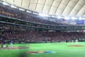 米記者が理解できぬ日本の“当たり前”「初めてのこと」　突然の警告に騒然…海外ファンも驚き