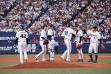 「土曜日に…オリックスが電撃発表「ええええええ」　降臨する2人の“女神”「え、マジで!?」」の画像1