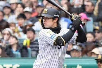 阪神・中野拓夢に死球、甲子園怒号　大量リード許す展開…150キロを当てたマラーは謝罪