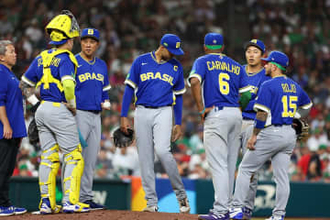 ブラジル代表、3戦39失点で敗退決定　6回コールド負け…松元ユウイチ監督も険しい表情