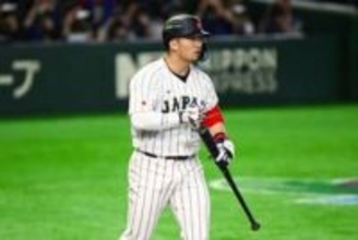 鈴木誠也、押し出し四球で勝ち越し　東京ドーム熱狂…韓国投手は制球定まらず