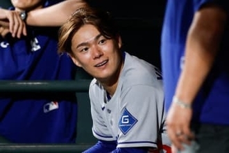 WBC参戦決定の裏で…山本由伸が“贈り物”　豪華7人集結、元同僚も「ありがとう！」