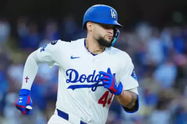 大谷の練習中に…突然現れたド軍野手が「誰？」　衝撃の近影が「大学生の兄貴」