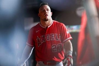 大谷と対照的な古巣の現状「底に沈んだ」　刻まれた“100”「トラウトのキャリアをドブに」