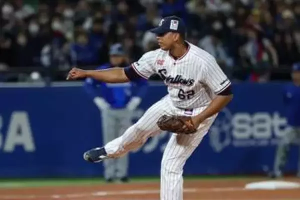 首位・燕に“暗雲”か、右腕リランソが登録抹消　5H＆防御率0.00も離脱…勝利の方程式に影響も