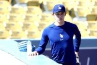 佐々木朗希、BIGBANGにサインボールプレゼント　“韓国スター”は日本語で感謝「応援してます」