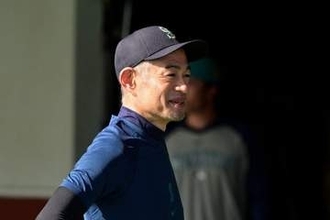 52歳イチローに総ツッコミ「おかしいだろ」　引退から7年…衝撃「7」に最敬礼「バケモンかいや」