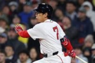 吉田正尚は「どこに行った？」　打率.300も“不遇”起用…日米ファン嘆き「トレード出せよ」