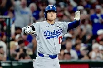 好機で大谷を敬遠…“燃えた”2番パヘス　ロバーツ監督激賞「フラストレーションを溜めて」