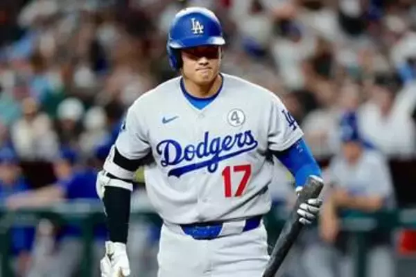 “避けられる”大谷翔平　敵地で異様な光景も…米物議「オオタニを見るために」「チケット代を」
