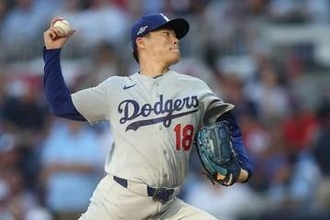 「彼はインクレディブル」快投の山本由伸をフリーマン絶賛　PSで7回10K…沈黙した古巣本拠地