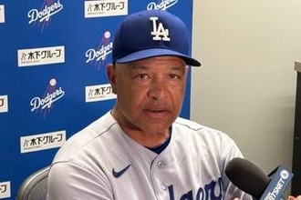 緊急交代のベッツ、数日離脱か　ロバーツ監督説明「検査中」…初回得点時に腰を負傷