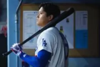 大谷翔平、15日のスタメン起用は見送り　ロバーツ監督言及…二刀流起用には悩める胸中