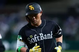 鷹・中村晃が登録抹消…打率.129と大不振　日本ハム・水谷瞬が戦線復帰、NPB公示