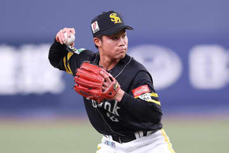 「一体何者…」　ドラ2逸材に衝撃、異国での“驚愕美技”は「源田っぽい」