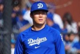 山本由伸、“コラボグッズ”が高額転売　5.5万円出品も…先着4万人限定、大人気キャラ