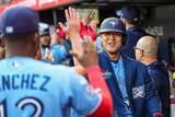 「岡本和真が「本当に誇らしい」　偉業直後→MLB公式の1枚に反響、“隣”に大谷翔平「カッコよすぎる」」の画像1
