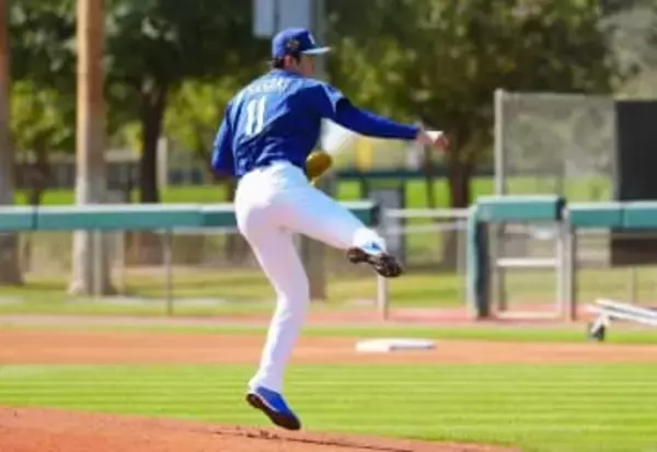 佐々木朗希は「限界が見えない」　2月に159キロ…レジェンドOBの期待「CY賞も」