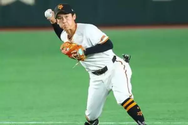 巨人23歳が「神すぎる」　近本も呆然…消えた甲子園の歓声　衝撃美技が「吉川かと」