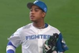 日本ハムにいる“NPB最強選手”　米球界も羨望の飛び道具…ファン感嘆「えぐい」「一番」