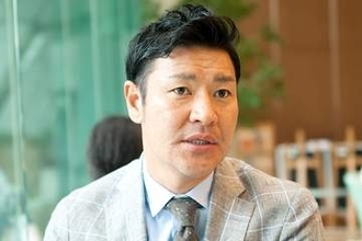 激変した巨人大物左腕「仙人ですか？」　松井政権入閣は…それよりも「なんだこの髪型」