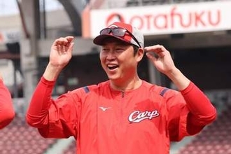 広島の発表に絶賛相次ぐ「神改革すぎる」　待望の新ユニが「めっちゃカッコええ」「天才」
