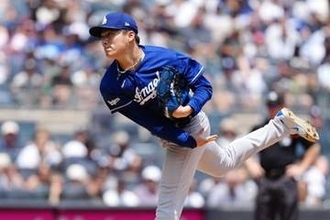 山本由伸、メジャー初完投で10勝目　大谷は2安打2打点躍動…日本人コンビにNY沈黙