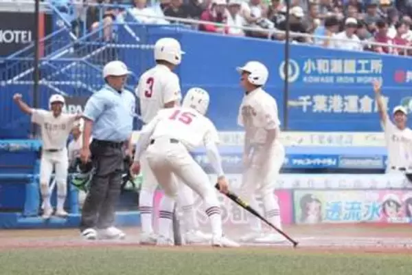 高校野球のスタンドに騒然「レベルえぐい」「凄すぎ」　“名勝負”がX話題「白飯5合食える」