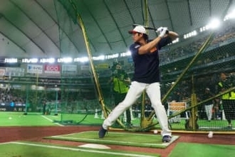 大谷翔平、推定150mの“照明直撃”特大弾　東京D騒然…柵越え率は驚異の「.600」