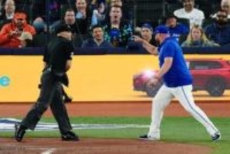 ブ軍シュナイダー監督、球審に怒り→退場　ボーク判定巡り…山本由伸の登板試合