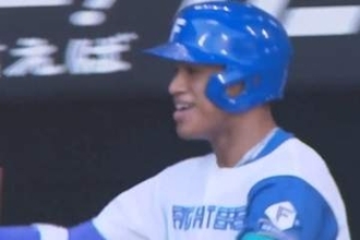 衝撃の141m弾「パワプロでしか…」　巨人ドラ1も呆然…26歳大砲は「規格外すぎる」