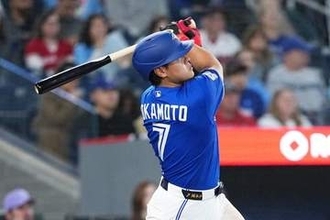 岡本和真、2試合ぶり32号　3者連続HR…日本人右打者のシーズン最多タイ、打点は球団新人記録