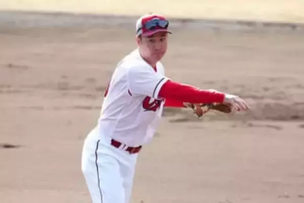 平日午前9時に届いた“朗報”「うおおお」　戦力外から3か月…判明した新天地「良かった」