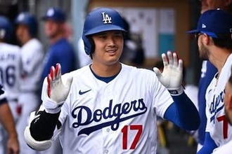 大谷翔平、日米通算350号で前半戦締め　2安打1打点で打率.293、ド軍逆転負けで3連敗
