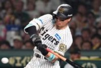 佐藤輝明に“困惑”「これで行くの？」　甲子園歓喜も…規格外の一打は「良い意味でおかしい」