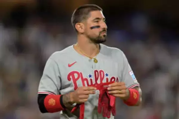 問題児の“居場所”に騒然「わぁお…」　電撃解雇後に「すでに包囲網敷かれてて草」