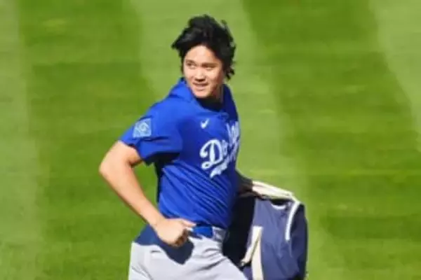 大谷翔平が突然の行動「待ちきれないんだね」　試合途中に爆走…“退勤”に注目