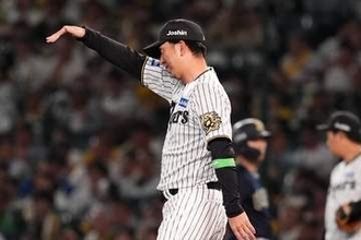 「球児ほんとに愛情深いなあ～」マウンドの光景に虎党感激　“粋な行動”は「泣かせるぜ」