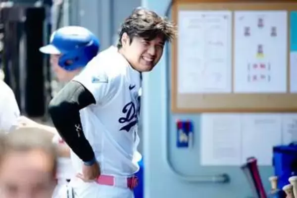 ド軍ナインが愛用？　胸元には“大谷翔平”…発売から1週間で即ゲットの新グッズ