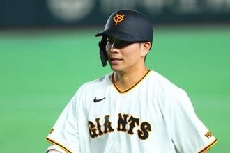 日本Sで発見…巨人33歳が「爆イケすぎる」　新鮮すぎるスーツ姿にファン虜「ひゃああ」