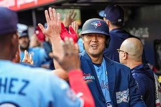 「なんてひどい茶番だ」岡本和真が“希望の星”　カナダファンを救った94億円契約
