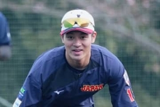 侍合宿で視線釘付け…阪神32歳が「ある意味反則」　“新アイテム”が「かっこよすぎる」