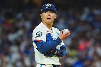 山本由伸にまさかの事態「うそだろ」「どうした…」　ファンを愕然とさせた突如の“5”