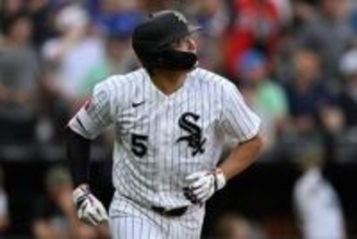 村上宗隆、移籍後初の2打席連発17号　1年目の松井秀喜超え…ジャッジ抜き単独トップの61発ペース