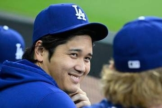 大谷翔平が苦笑い…目線の先にいた人物　NHK解説が推察「おそらくですが」、欠場で生まれた光景