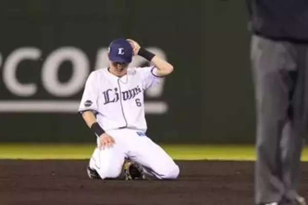 痛恨失策の源田が猛省「技術不足だなと」　9回2死から悪夢の逆転負け「申し訳ないです」