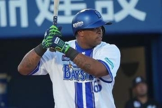 DeNA、ビシエドと梶原が感染症特例で抹消　大量5人入れ替え…中日は大島が昇格、11日の公示