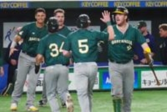 来日してドハマりした日本のチェーン店　「8人しか入れないも…」絶賛した“最強食”