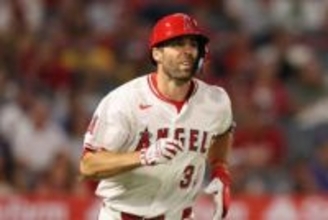 ド軍戦力外→エ軍で不振も「まだ引退させないで」　決まらぬ新天地…35歳が明かす胸中