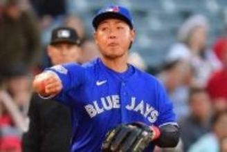 エースも仰天した岡本和真の美技　爆速球に“神反応”…カナダ実況も感嘆「完璧な動き」